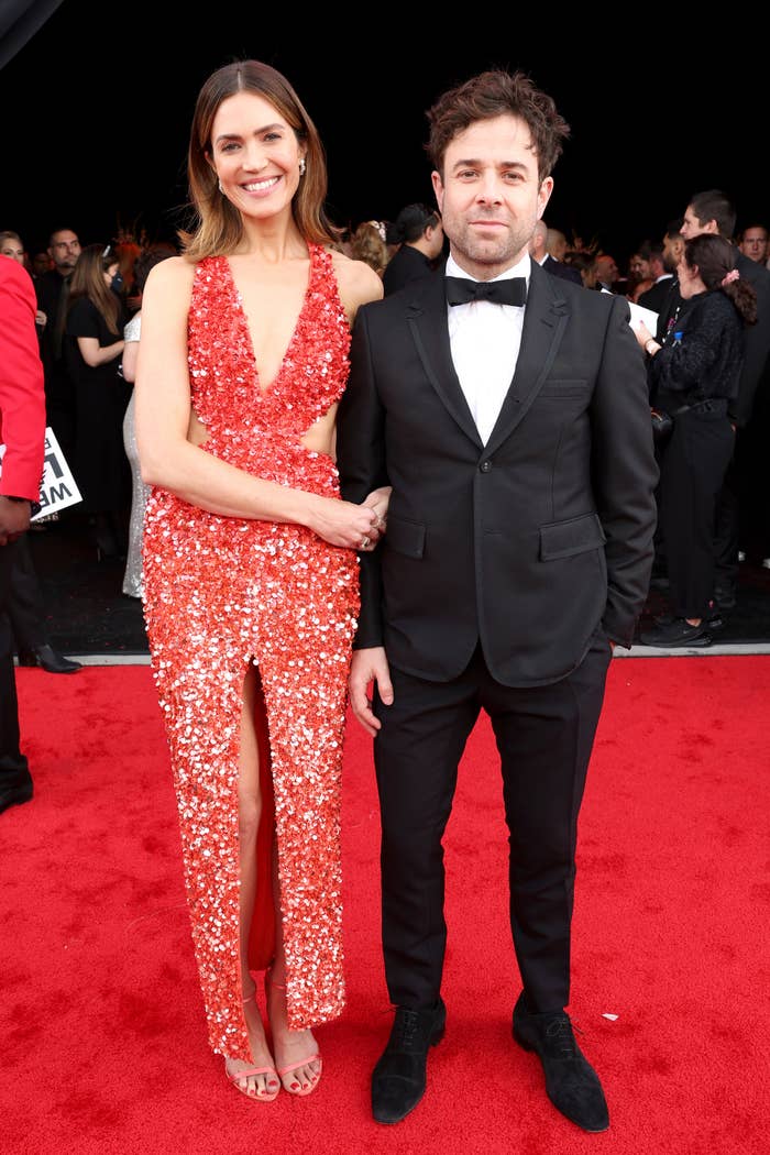 Mandy Moore and Taylor Goldsmith on the red carpet
