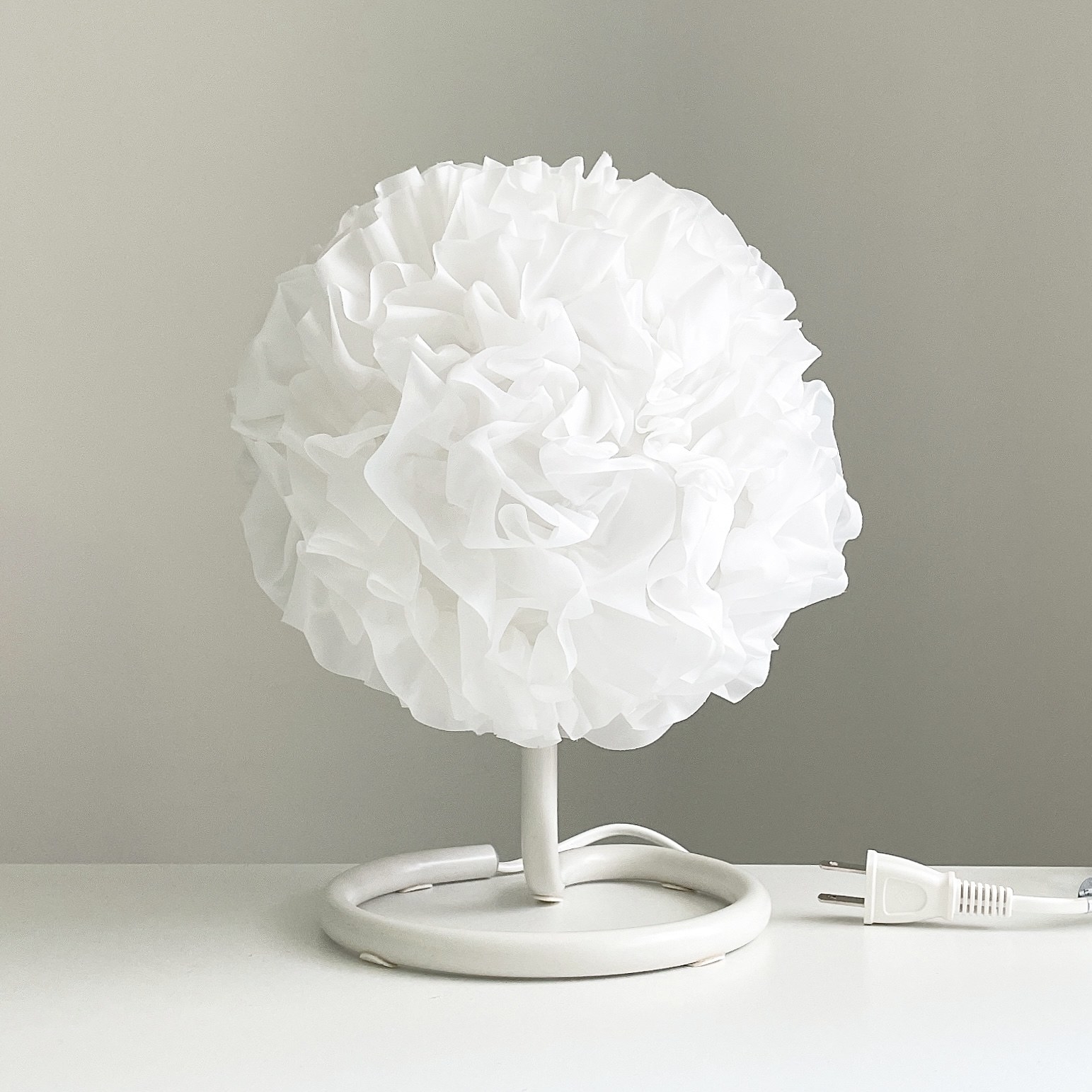 IKEA（イケア）のオススメランプ「VINDKAST ヴィンドカスト テーブルランプ」