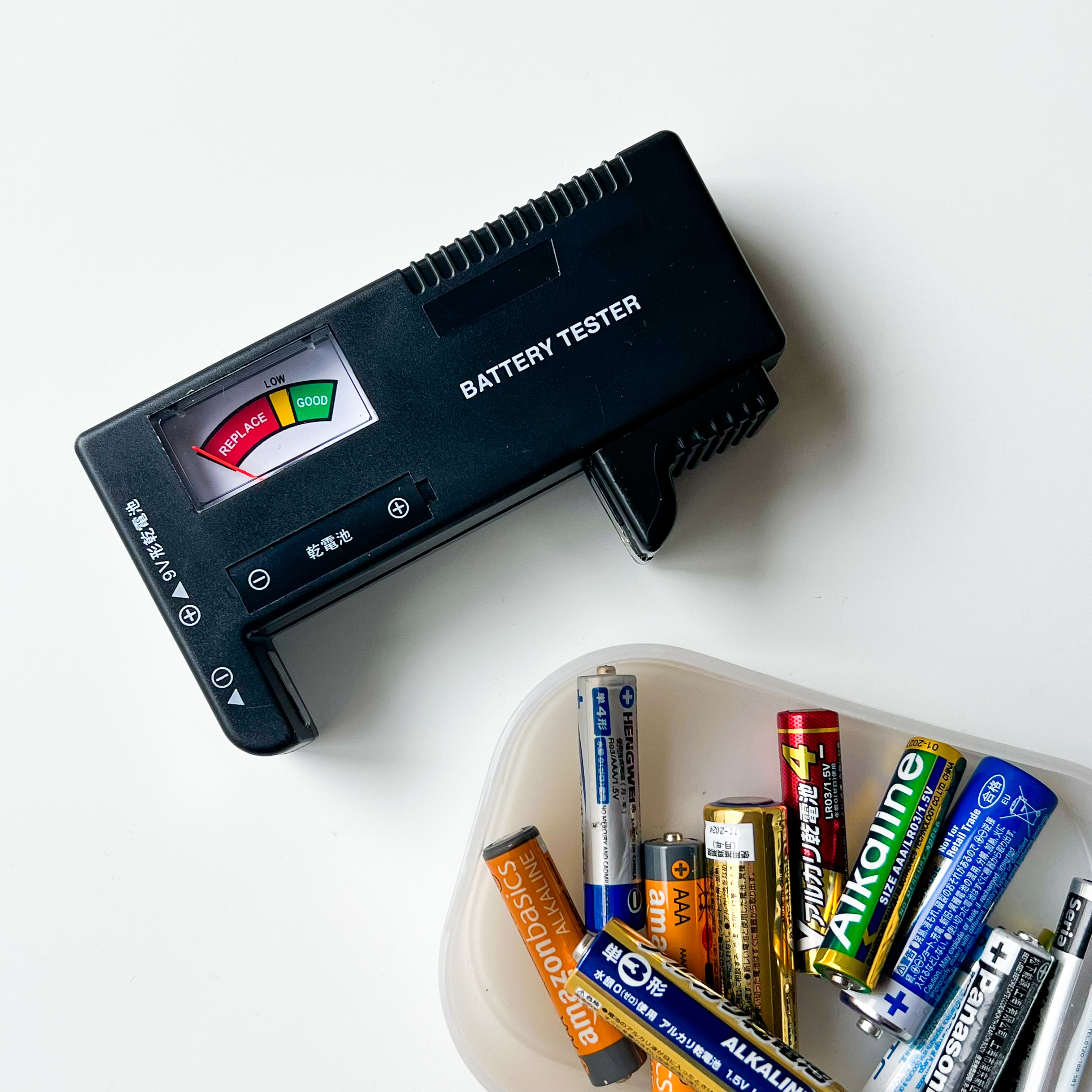 CanDo(キャンドゥ)のおすすめ便利グッズ「バッテリーチェッカー」