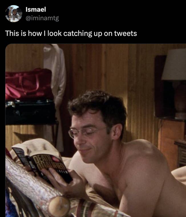 Screenshot from &quot;Sex and the City&quot; of Steve shirtless and reading in bed