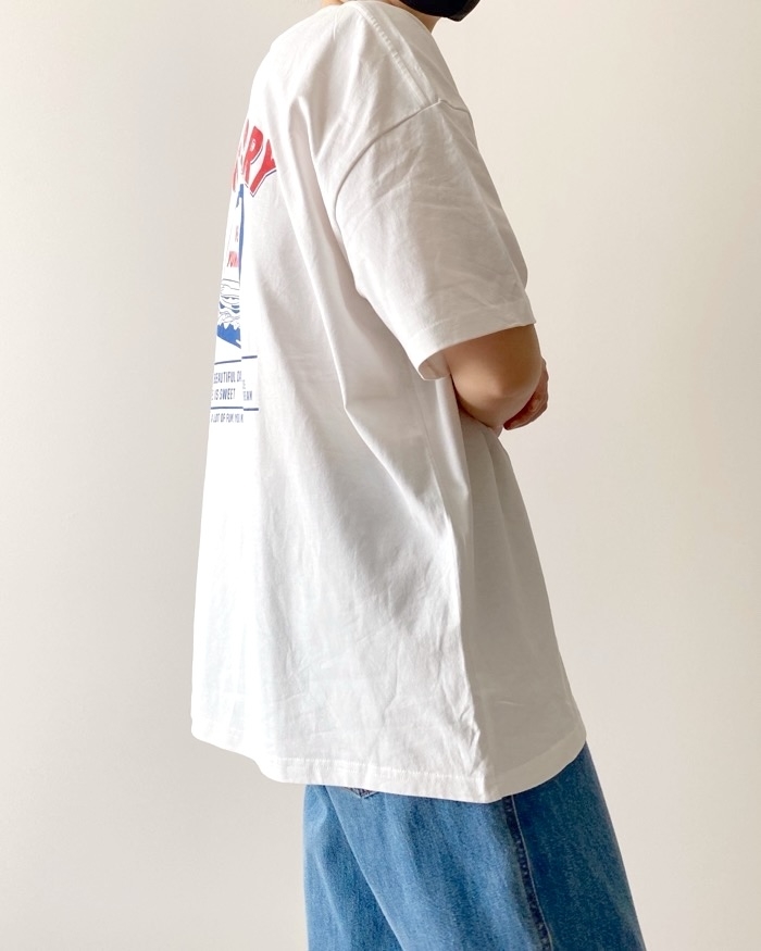 GUのおすすめファッションアイテム「グラフィックT（5分袖） TOM and JERRY 1」