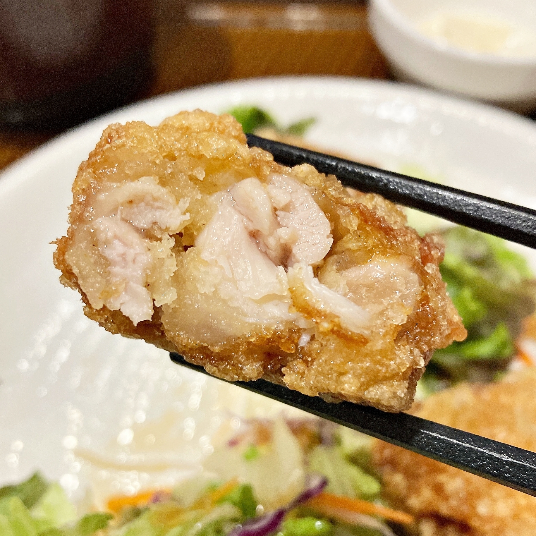 ガストのおすすめ定食「おろしから揚げ定食 4個」