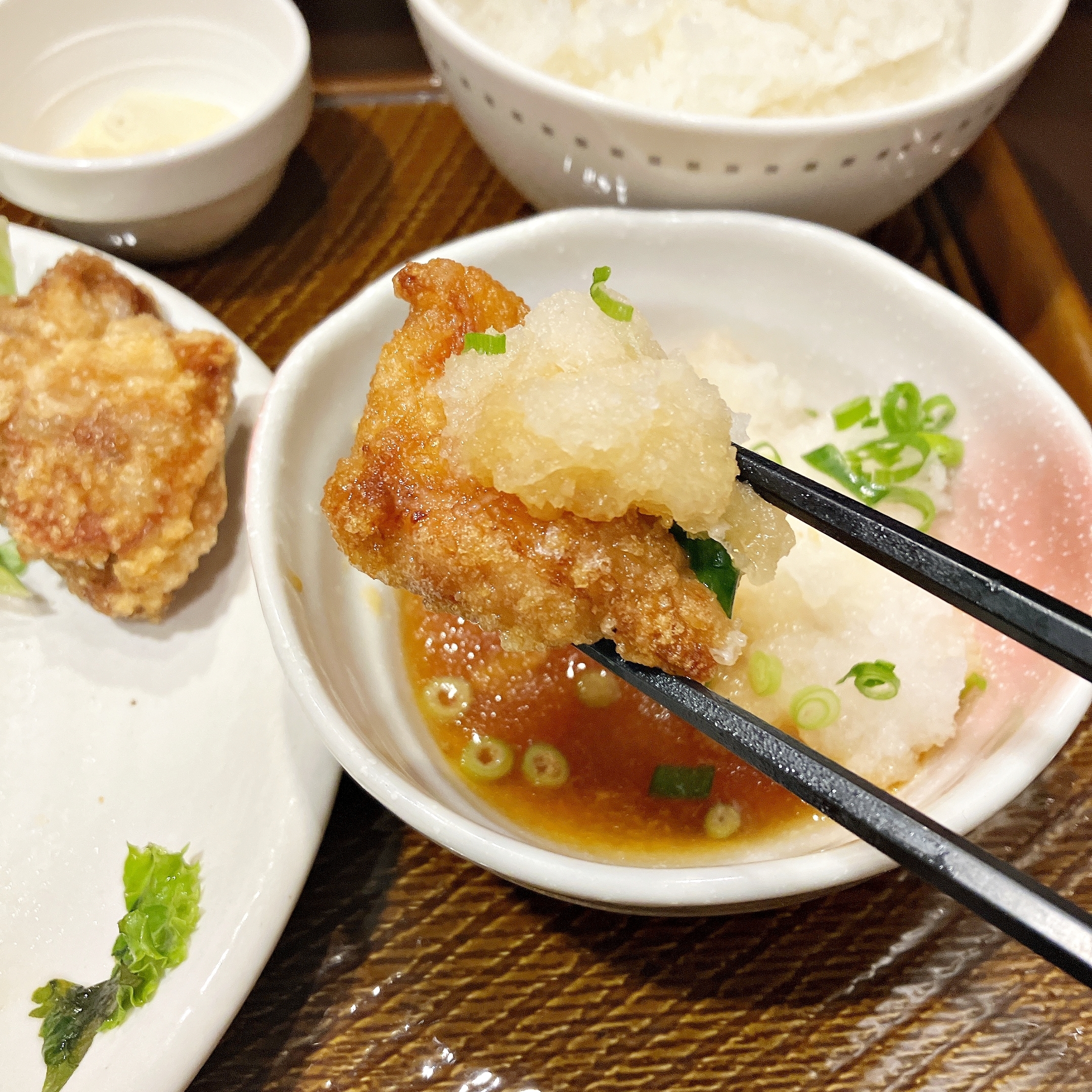 ガストのおすすめ定食「おろしから揚げ定食 4個」