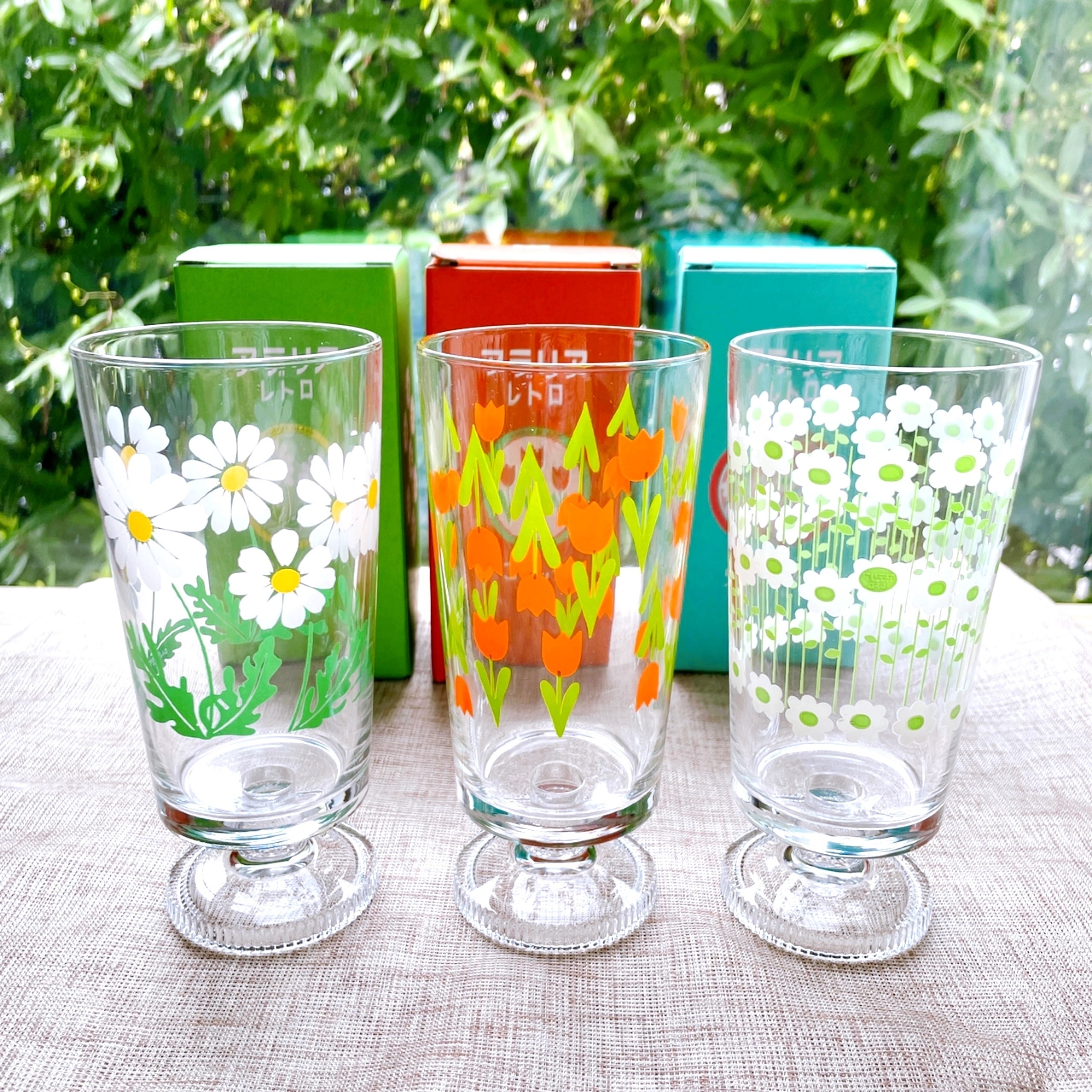 LOFT（ロフト）のおすすめコップ「アデリアレトロ 脚付きグラス」