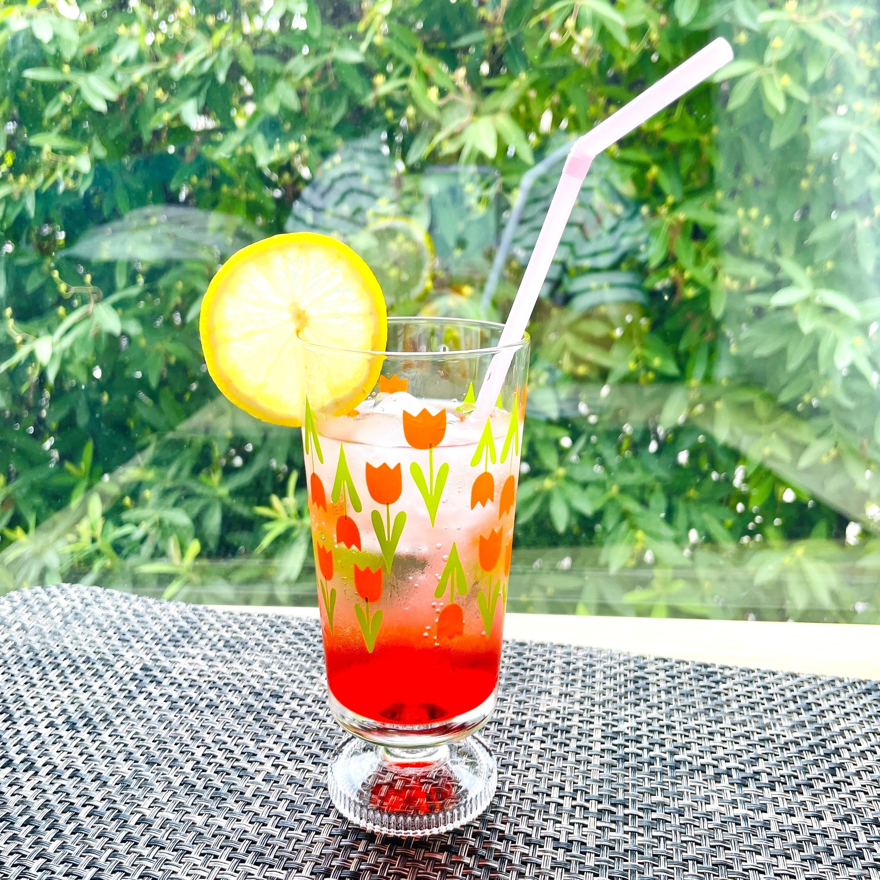 LOFT（ロフト）のおすすめコップ「アデリアレトロ 脚付きグラス」