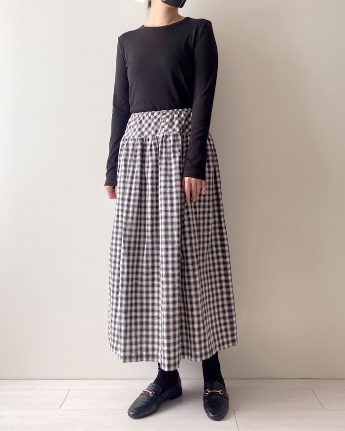 UNIQLO(ユニクロ)のおすすめスカート「リネンコットンギャザースカート」