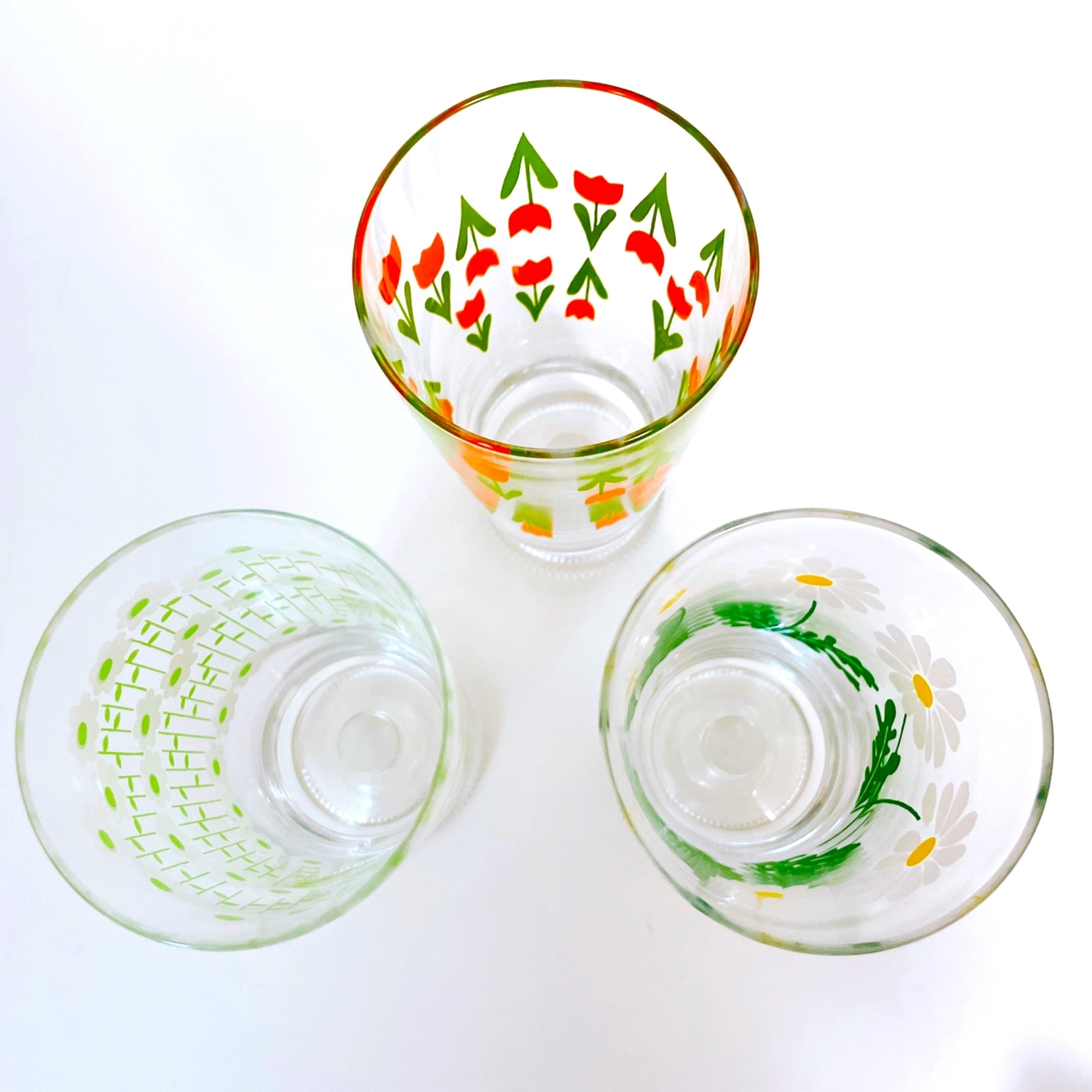 LOFT(ロフト)のおすすめコップ「アデリアレトロ 脚付きグラス」