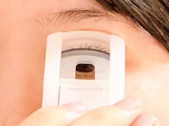 無印良品のおすすめ美容グッズ「携帯用アイラッシュカーラー」