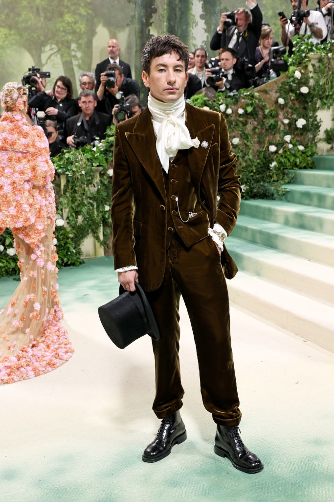 Barry in velvet suit with scarf and pocket watch on Met Gala stairs