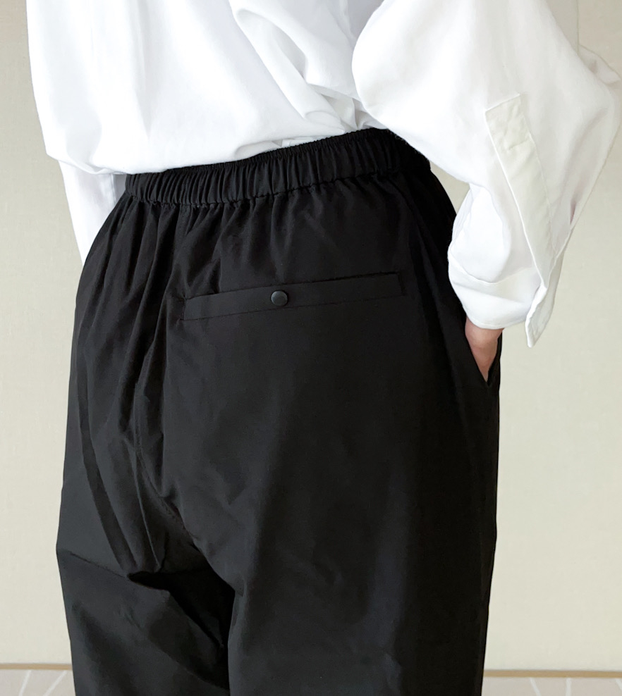 ワークマンのオススメファッション「レディースUVアクトワイドパンツ」