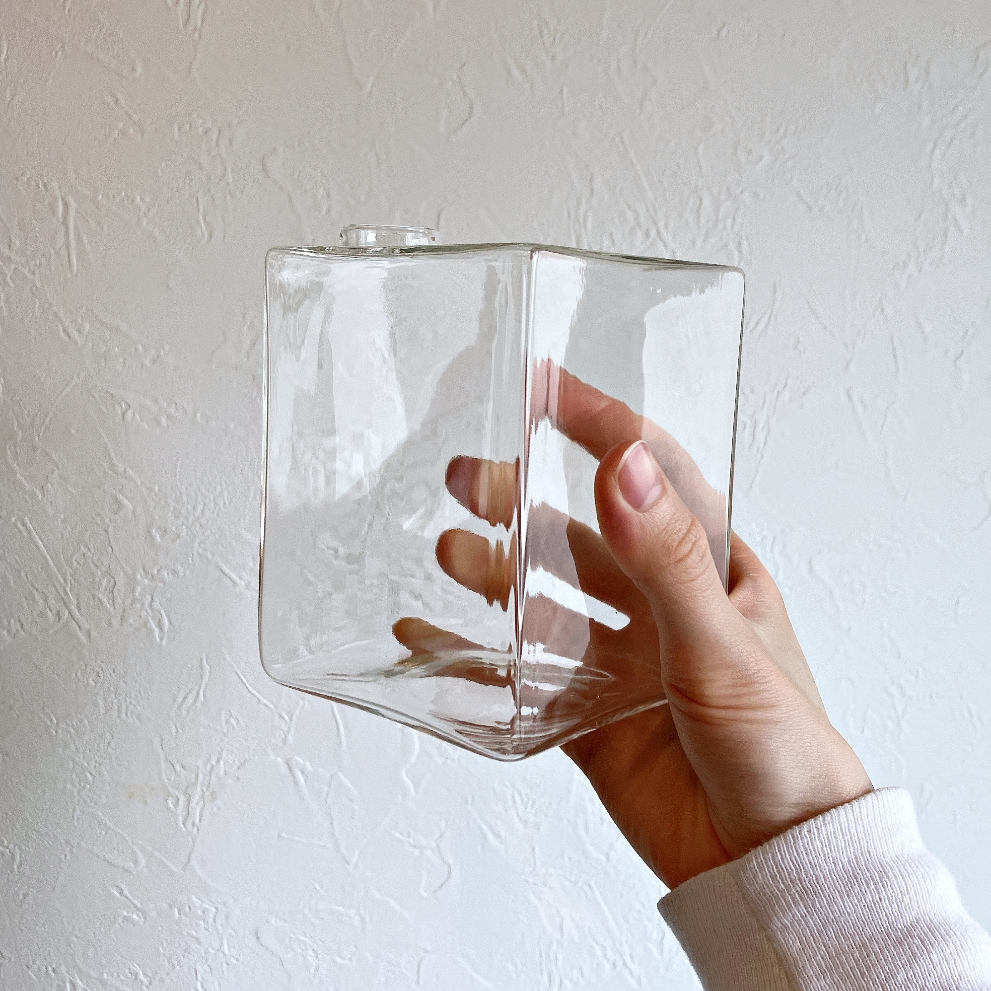 ZARA HOME(ザラホーム)のおすすめ花瓶「スクエア ガラス フローラルベース」