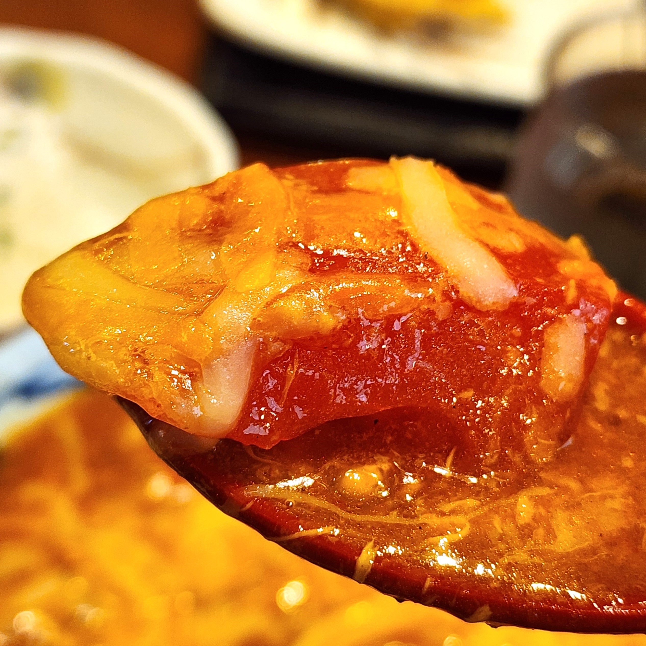 丸亀製麺のおすすめフード「とろける3種のチーズトマたまカレーうどん」