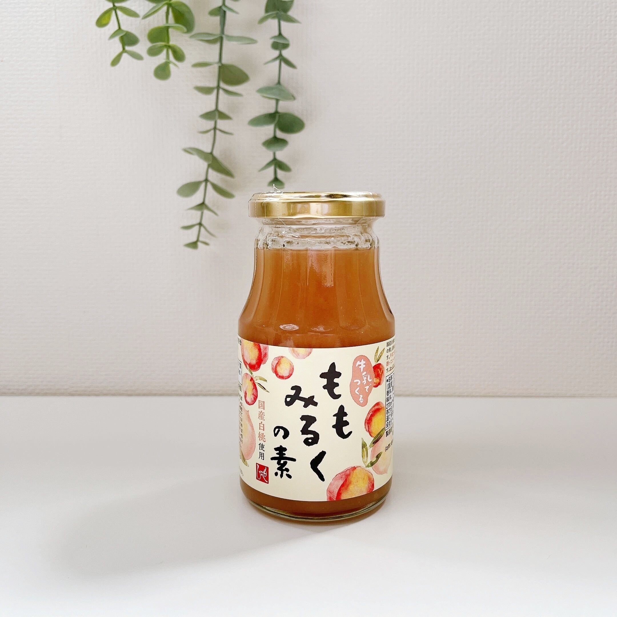 KALDI(カルディ)のフルーツドリンク「牛乳でつくる ももみるくの素 270ml」