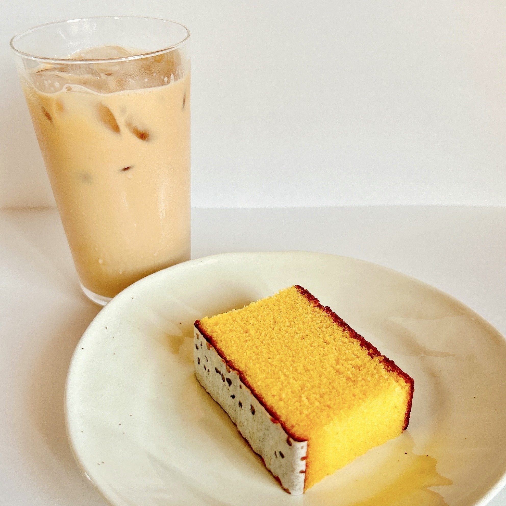 KALDI(カルディ)のおすすめドリンク「ホーマー ロイヤルミルクティベース 無糖 500ml」