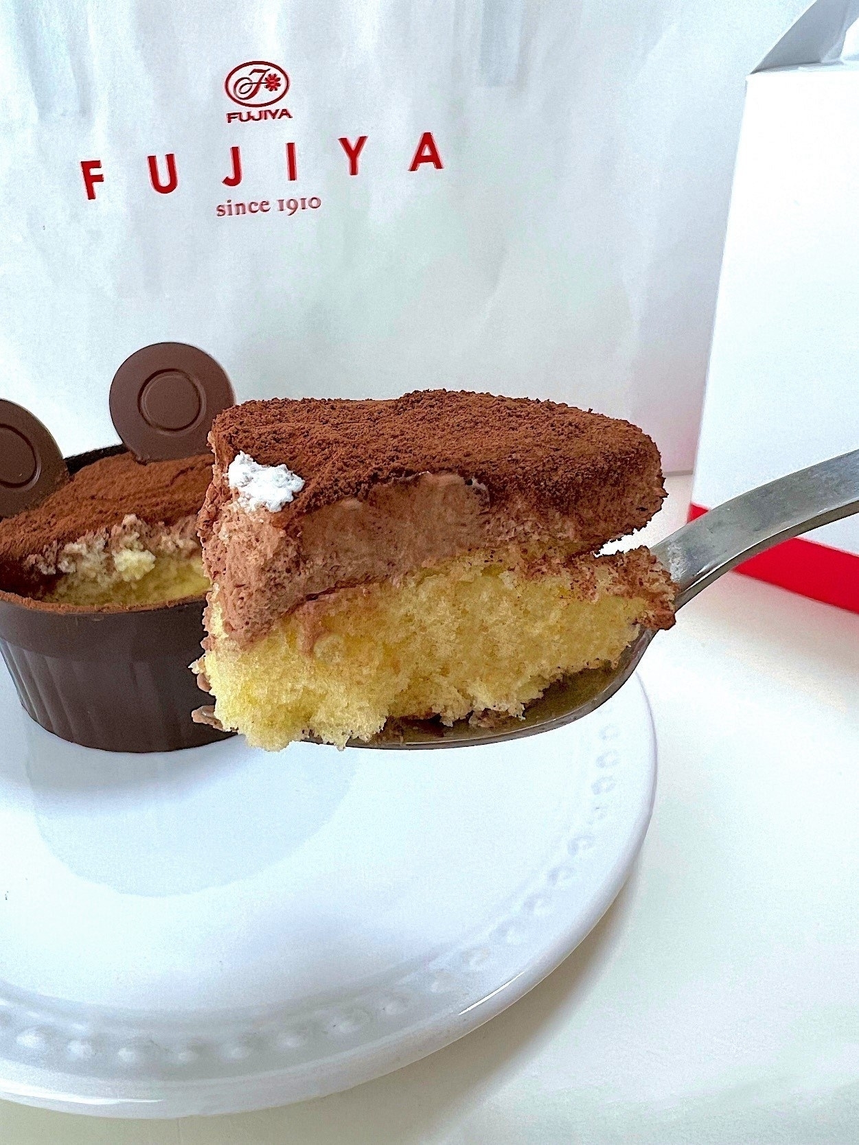 不二家の定番スイーツ「コロコロくまさん」