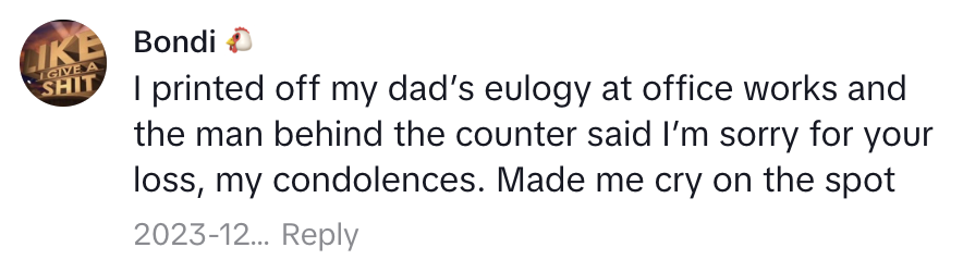 Tweet from user 'Bondi' sharing a personal story about printing a eulogy and receiving condolences from a staff member
