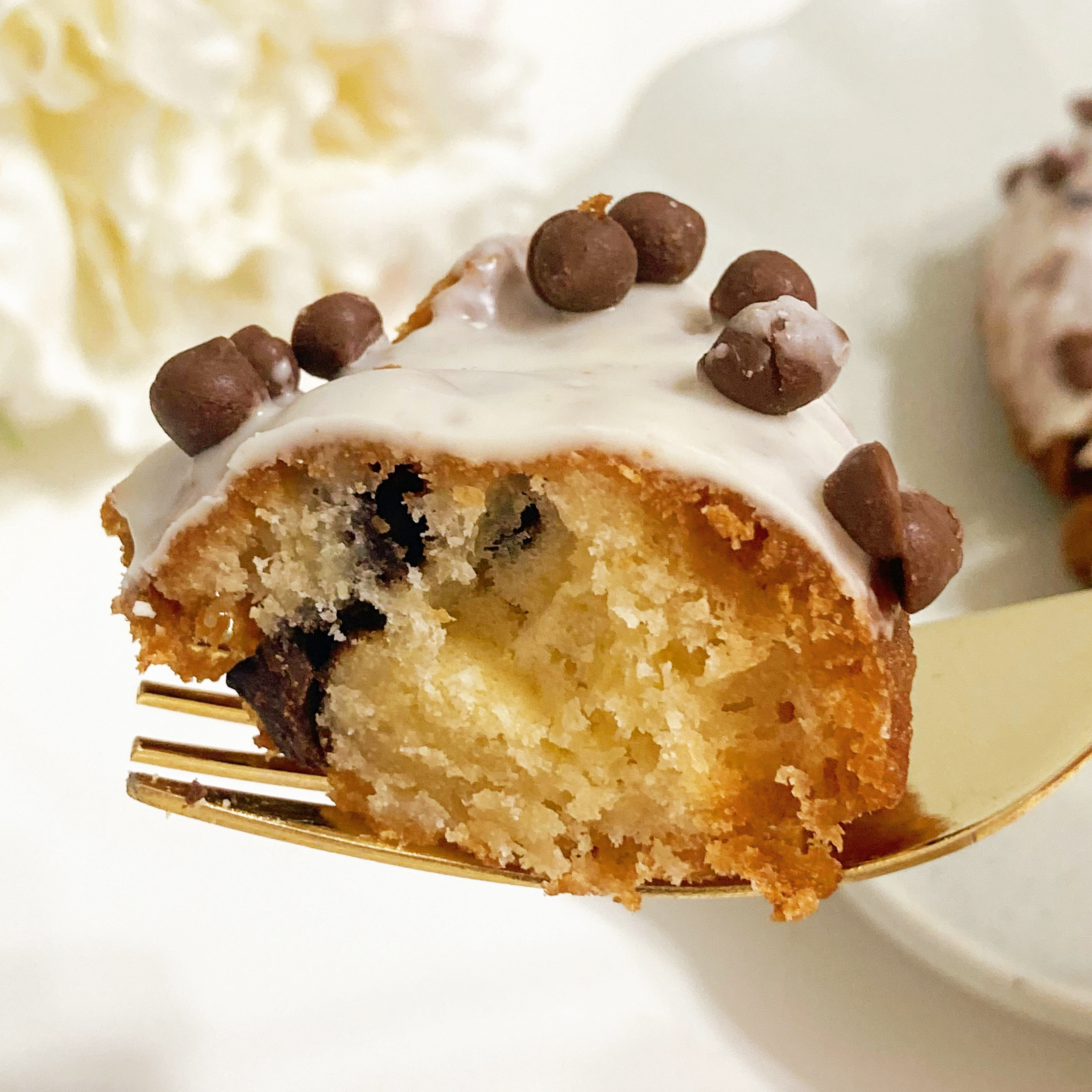 FamilyMart(ファミリーマート)のコラボスイーツ「スヌーピーチョコチップドーナツ」