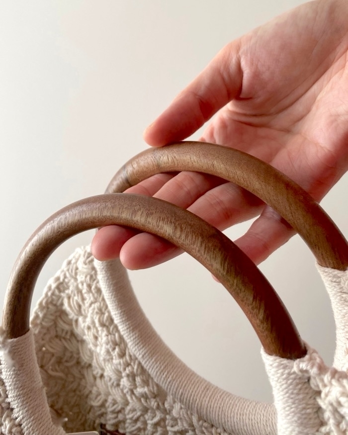 ZARA(ザラ)のおすすめファッションアイテム「マクラメ バケットバッグ」