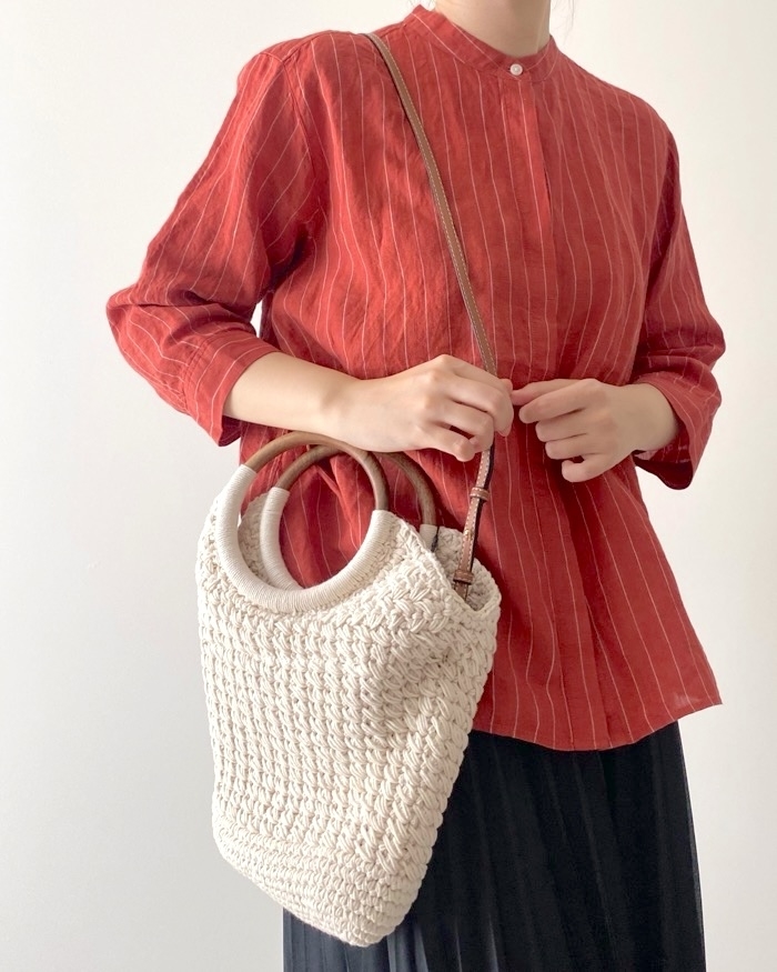 ZARA（ザラ）のおすすめファッションアイテム「マクラメ バケットバッグ」