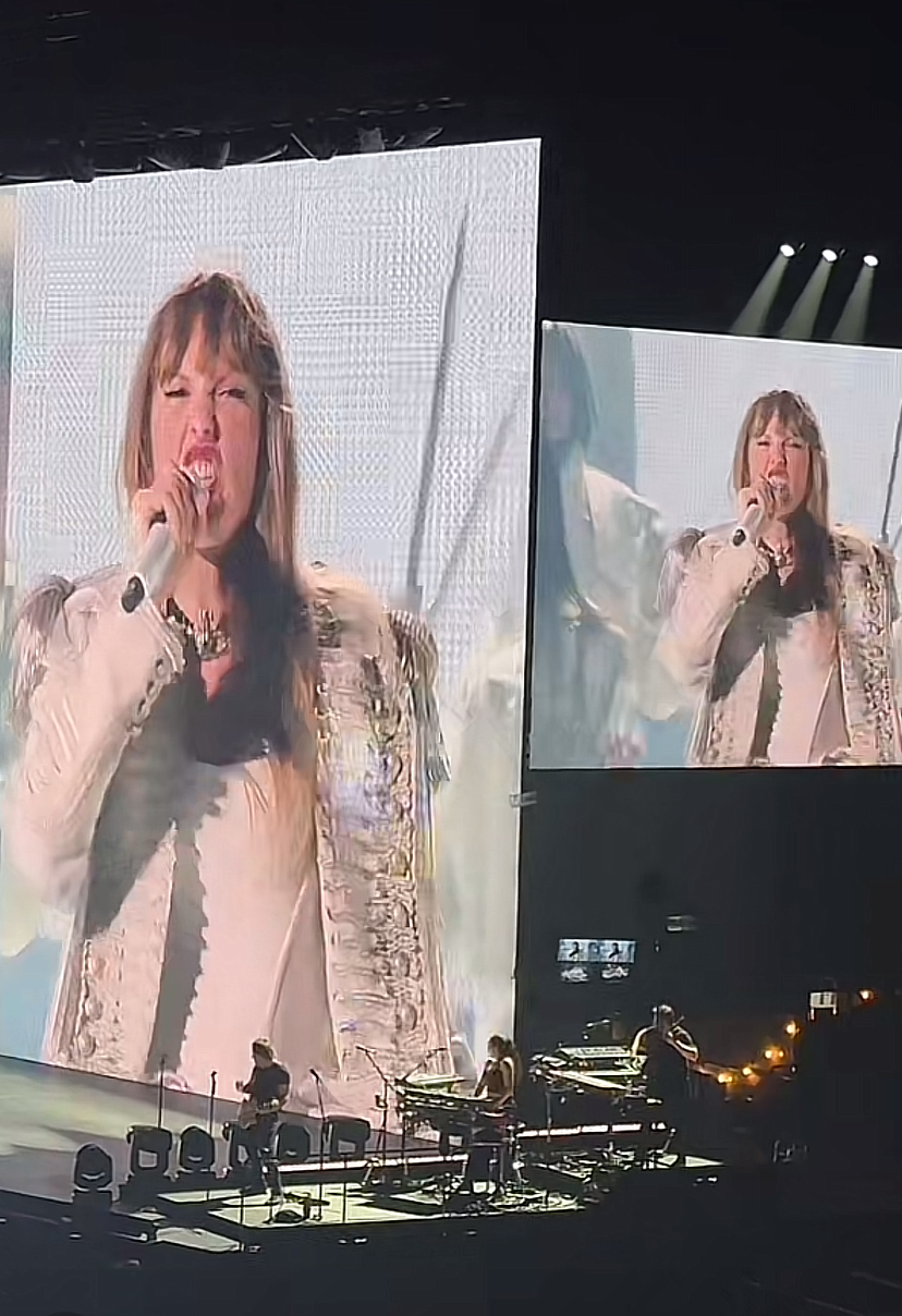 Taylor Swift onstage
