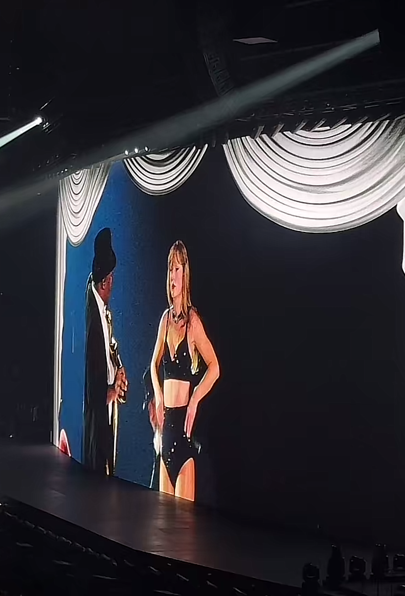 Taylor Swift onstage