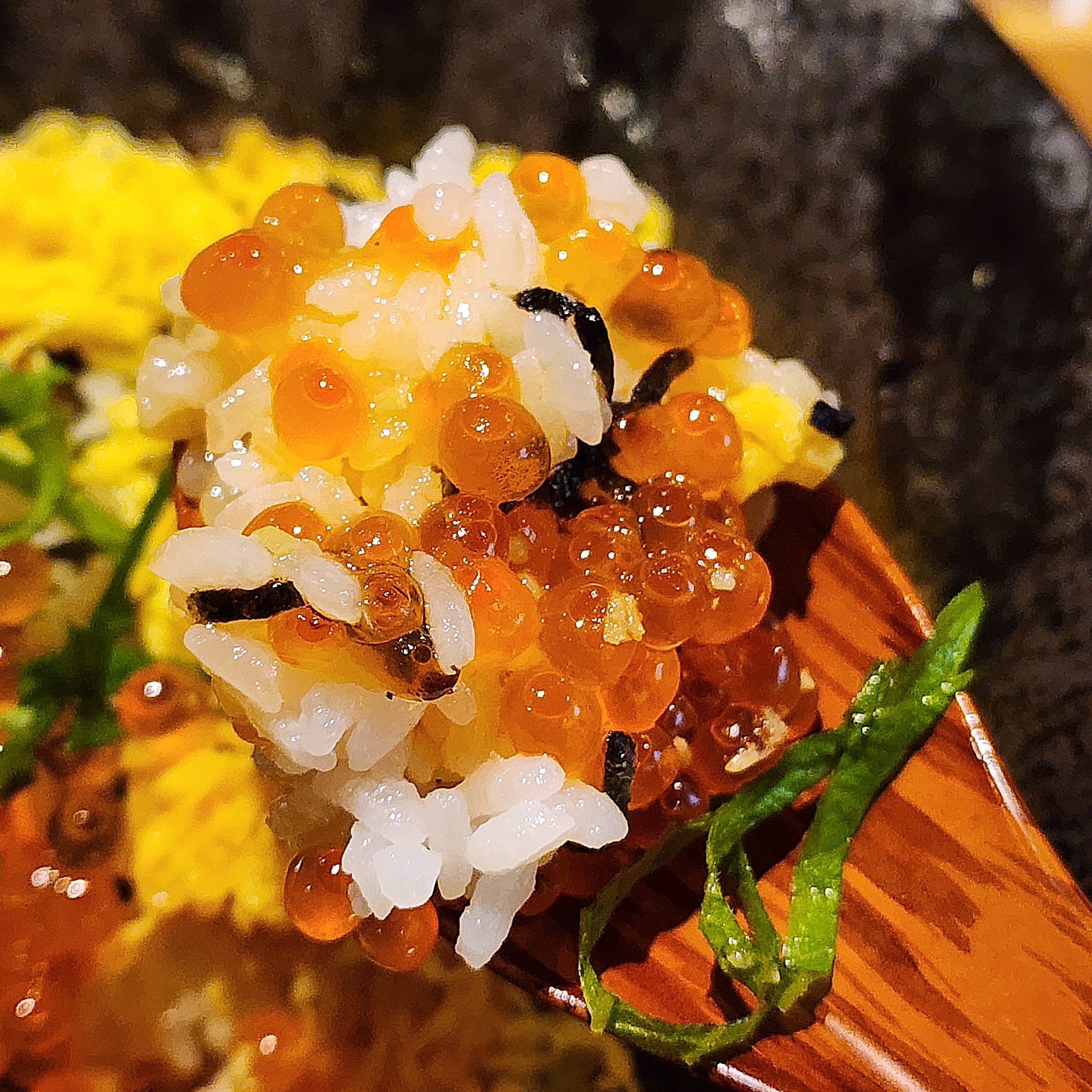 ココスのおすすめフード「2度おいしい!サーモン&いくら丼」