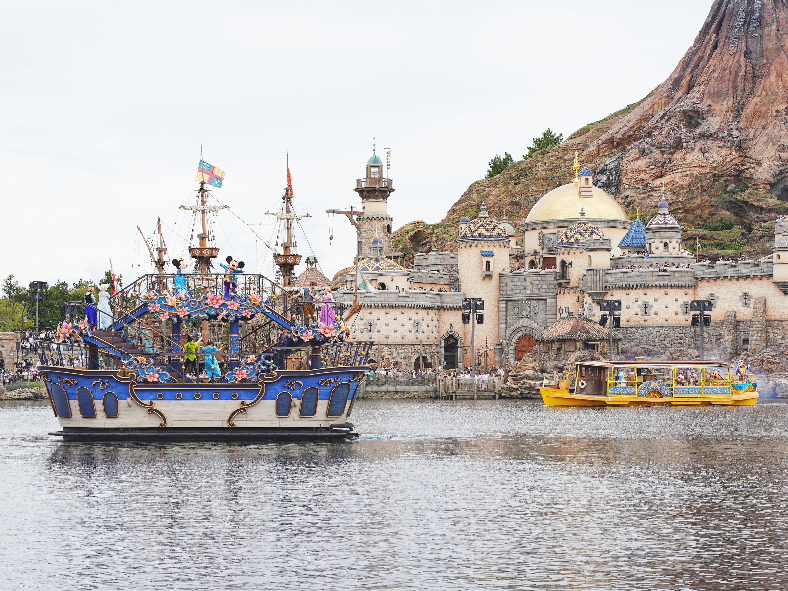 ディズニーシーの期間限定エンターテイメントプログラム「“ファンタジースプリングス”スペシャルグリーティング」