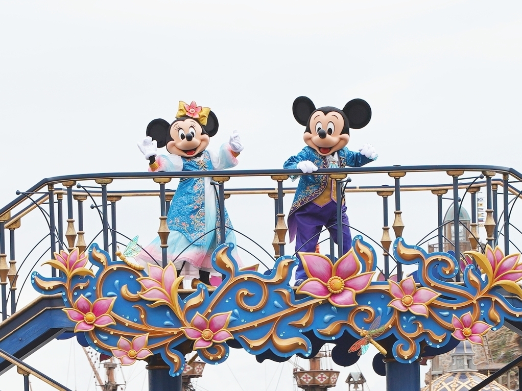 ディズニーシーの期間限定エンターテイメントプログラム「“ファンタジースプリングス”スペシャルグリーティング」