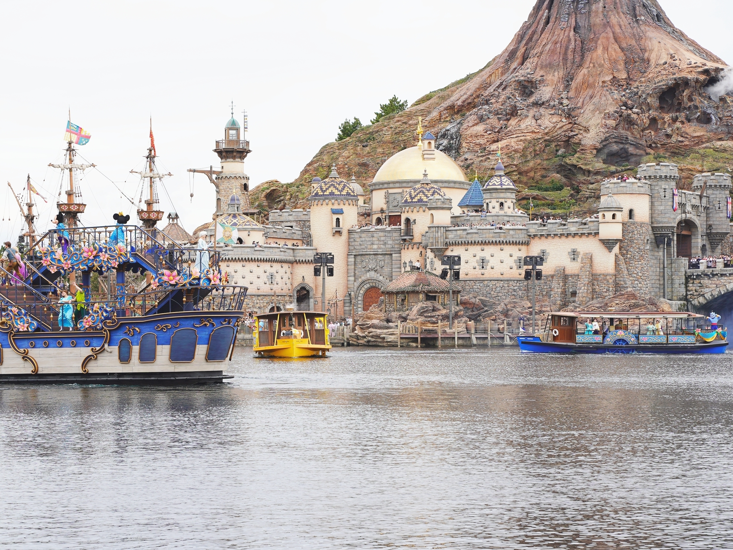 ディズニーシーの期間限定エンターテイメントプログラム「“ファンタジースプリングス”スペシャルグリーティング」