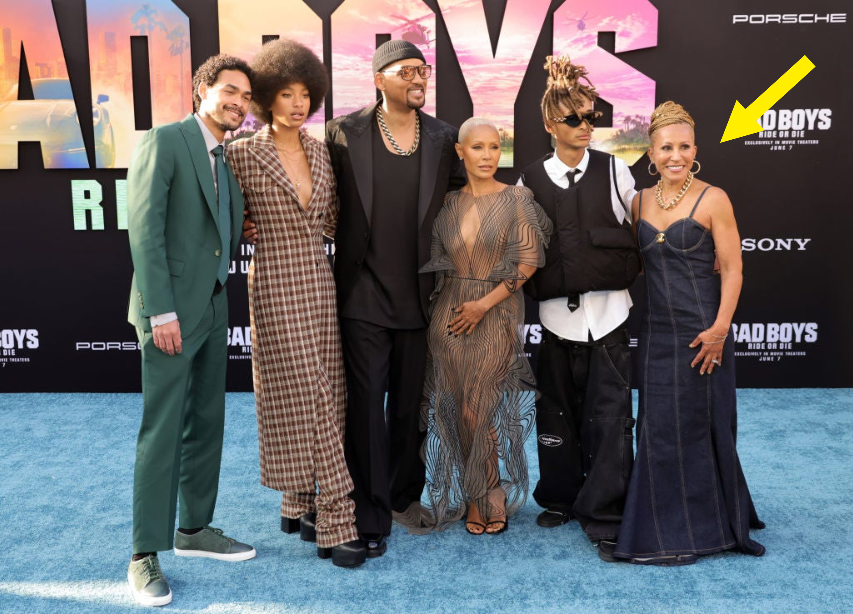 Will Smith with his entire family