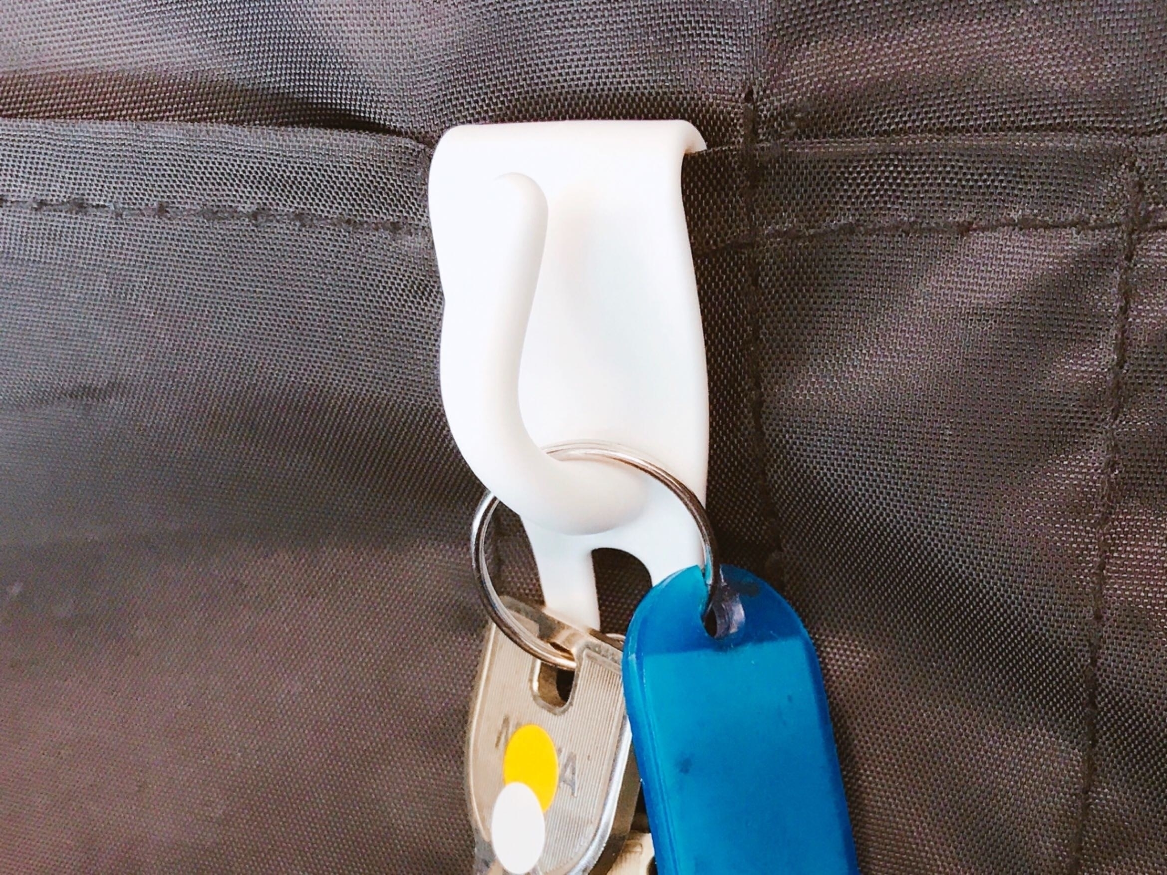 DAISO（ダイソー）のおすすめ便利グッズ「キーテール ホワイト」