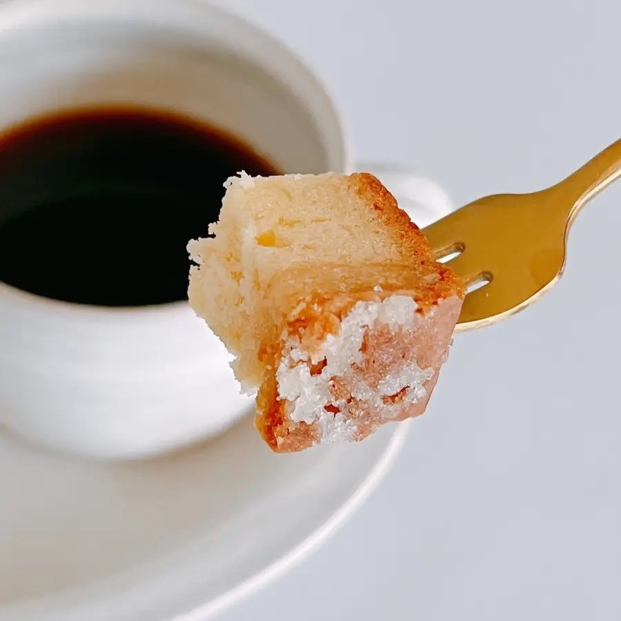 セブンイレブンのおすすめスイーツ「レモンパウンドケーキ」