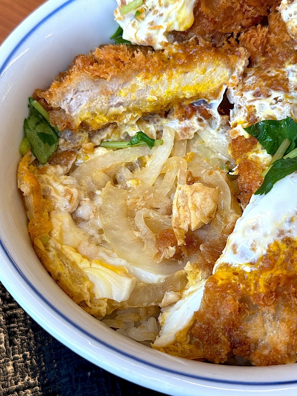 かつやのおすすめメニュー「ヒレカツ丼」