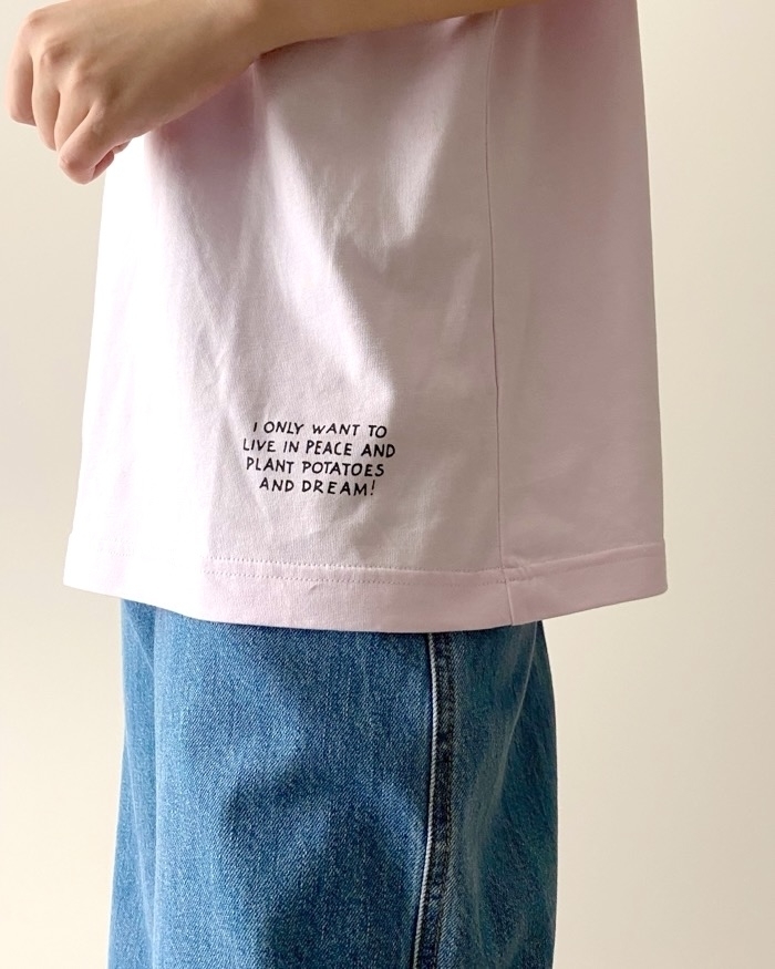 UNIQLO(ユニクロ)のおすすめTシャツ「クルーネックT」「ラッフルスリーブT」「PEACE FOR ALL グラフィックTシャツ(半袖・レギュラーフィット)ムーミン」