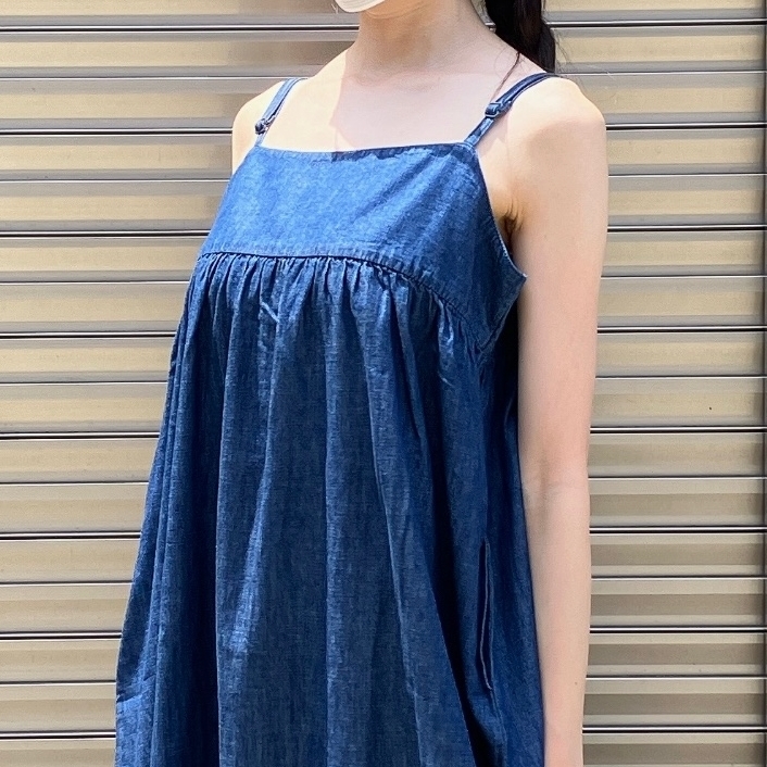 Honeys（ハニーズ）のおすすめワンピース「デニムキャミワンピース」
