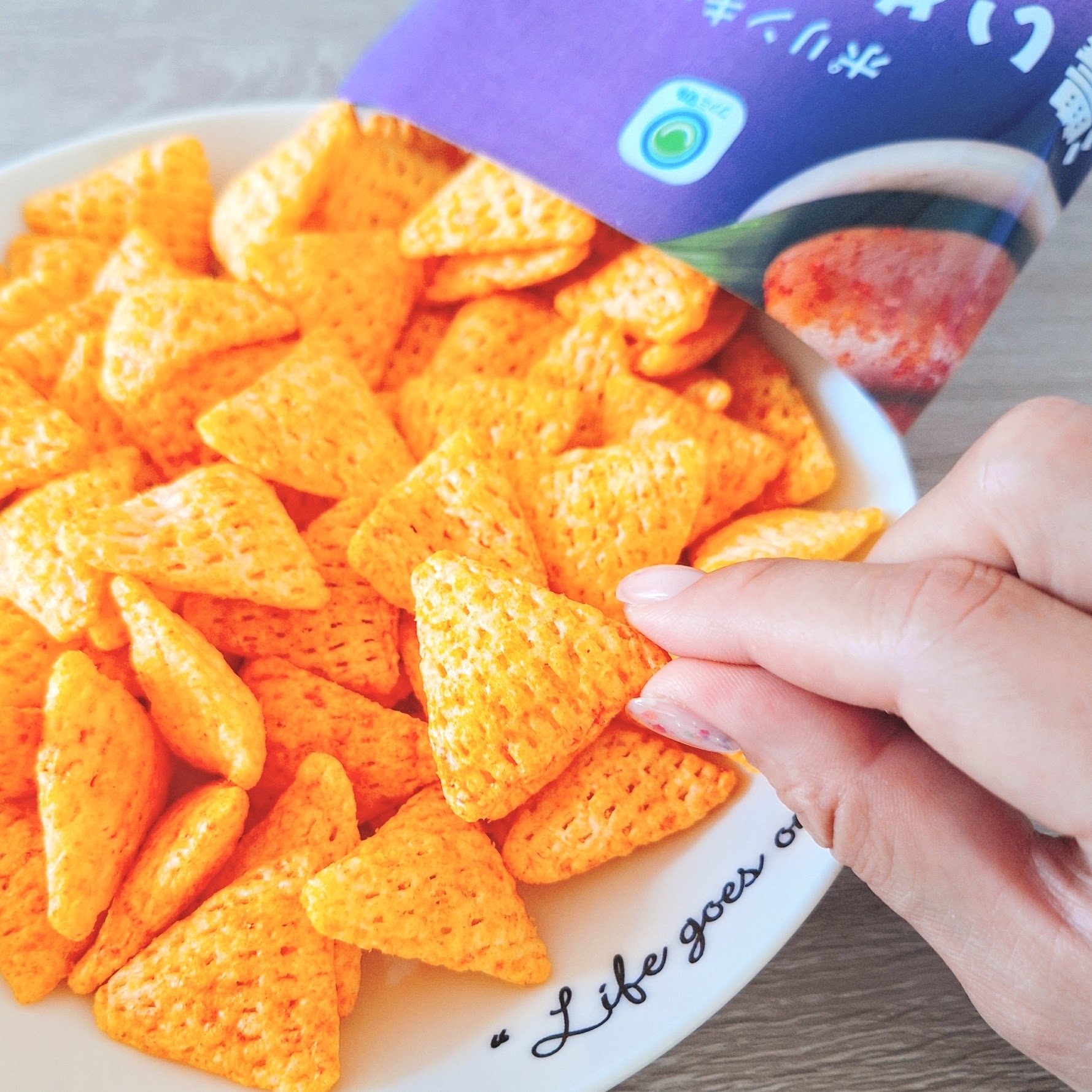 FamilyMart(ファミリーマート)のおすすめスナック「ポリンキー濃いめんたい味」