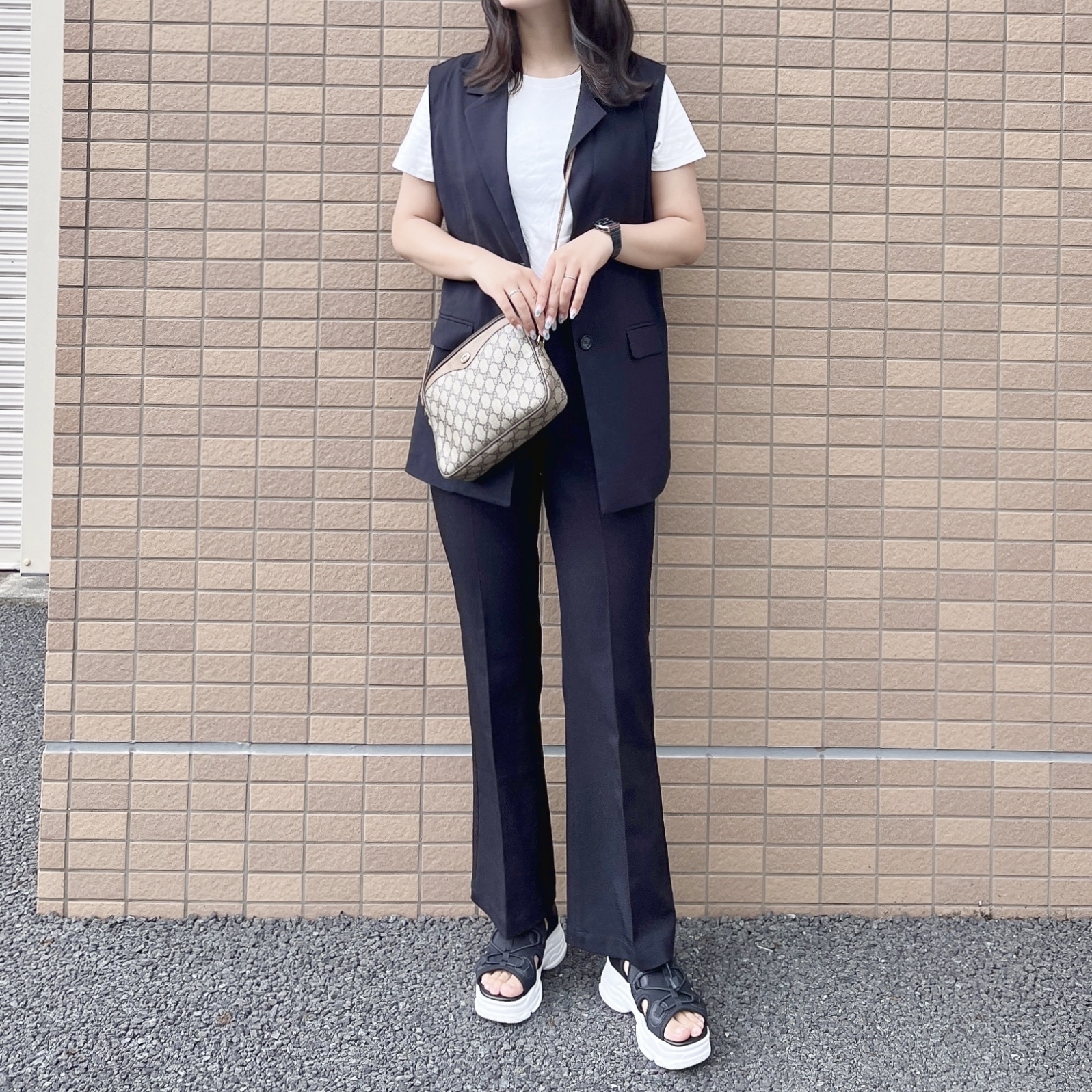 ハニーズのおすすめシューズ「コード付スポーツサンダル」