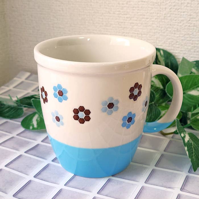 Afternoon Tea（アフタヌーンティー）のおすすめ雑貨「タイル柄マグカップ」