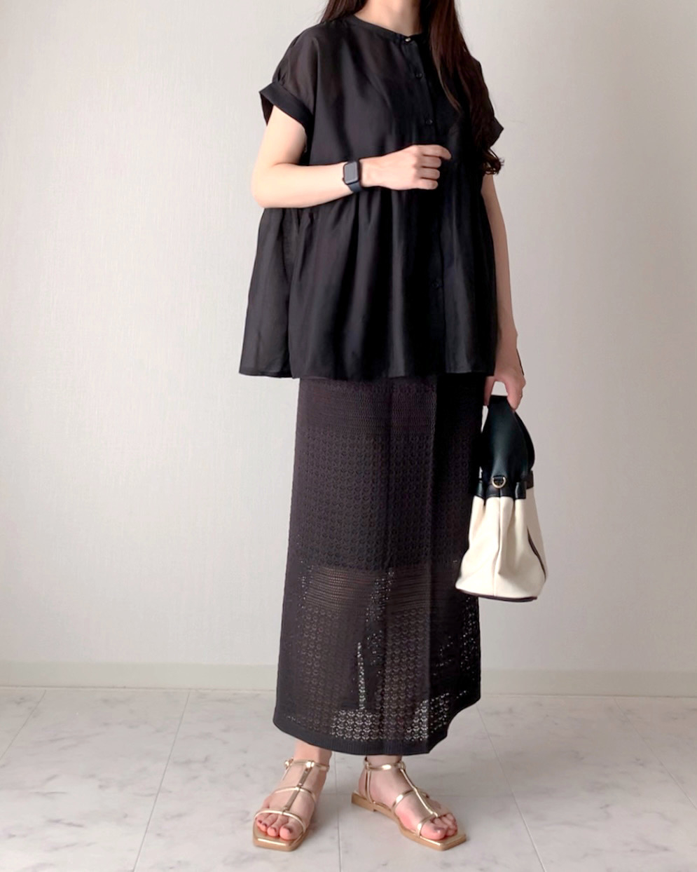 しまむらのおすすめファッションアイテム「HKぺプラムシアーBL」のコーディネート