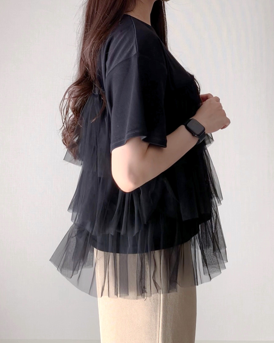しまむらのおすすめファッションアイテム「ティアードチュールTシャツ」
