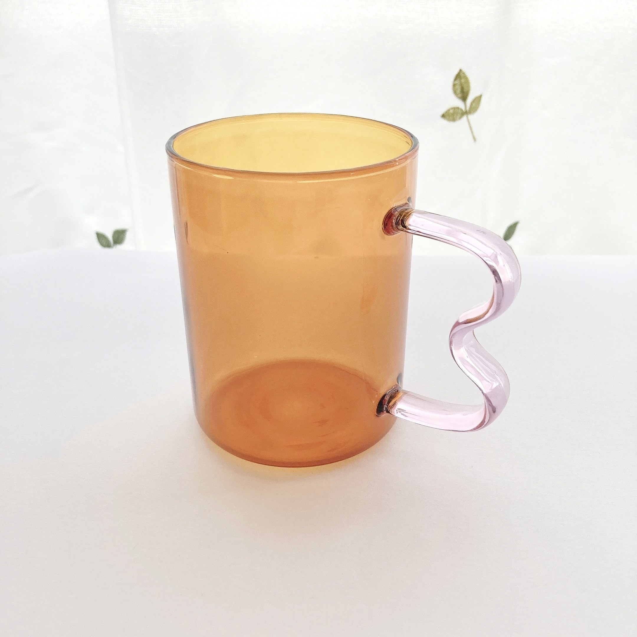 Francfranc（フランフラン）のおすすめ雑貨「バイカラー 耐熱グラスマグ アンバー」