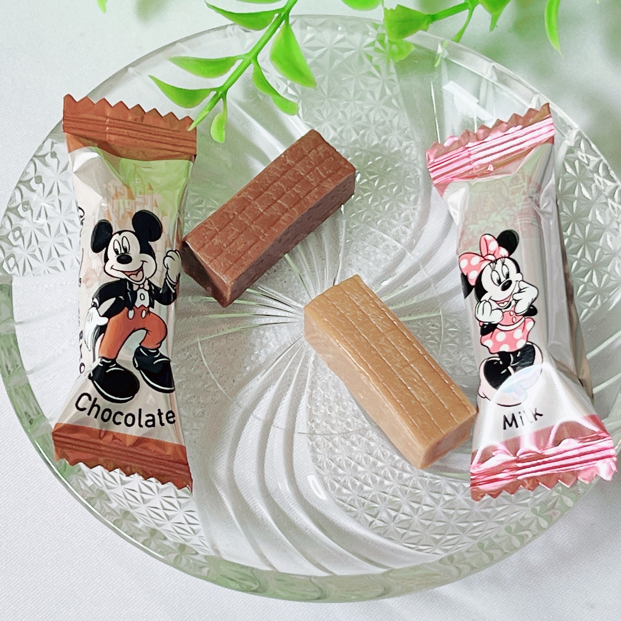 東京ディズニーランドのおすすめお土産「キャラメル 袋 ミッキー ミニー」