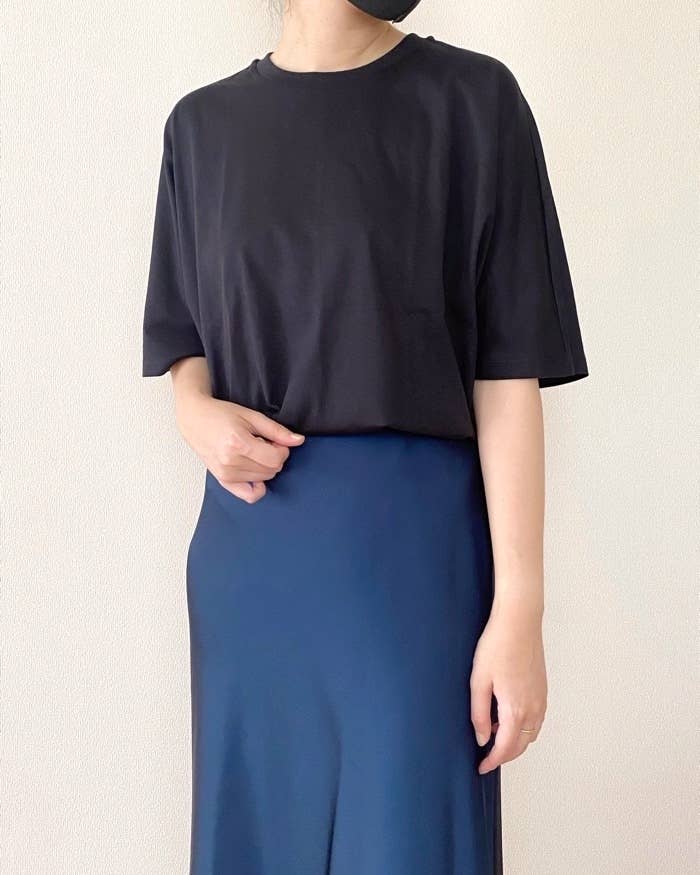 UNIQLO（ユニクロ）のおすすめファッションアイテム「コットンリラックスT（5分袖）」