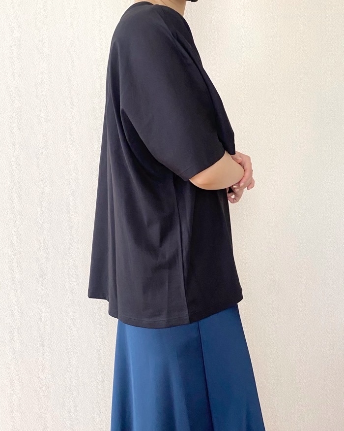 UNIQLO（ユニクロ）のおすすめファッションアイテム「コットンリラックスT（5分袖）」