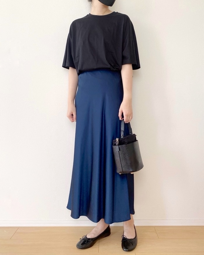 UNIQLO（ユニクロ）のおすすめファッションアイテム「コットンリラックスT（5分袖）」のコーディネート