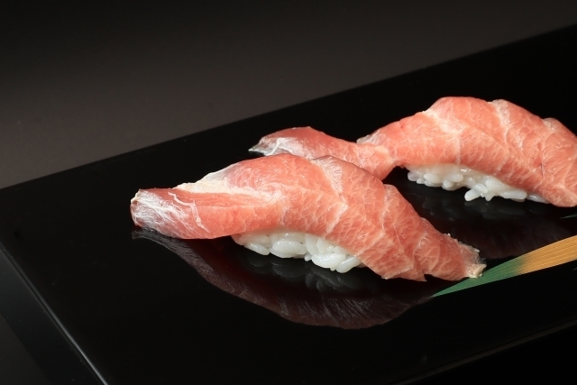 塩釜本マグロ大トロ握り photoAC