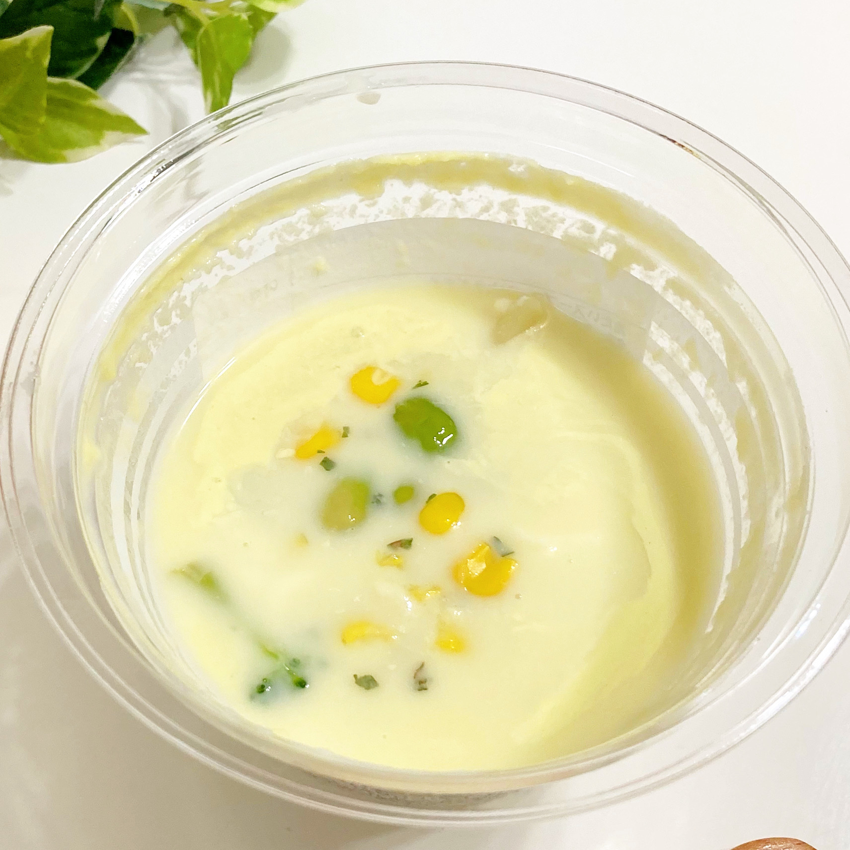 FamilyMart(ファミリーマート)のおすすめ商品「冷たいスープ コーンとえだまめ」