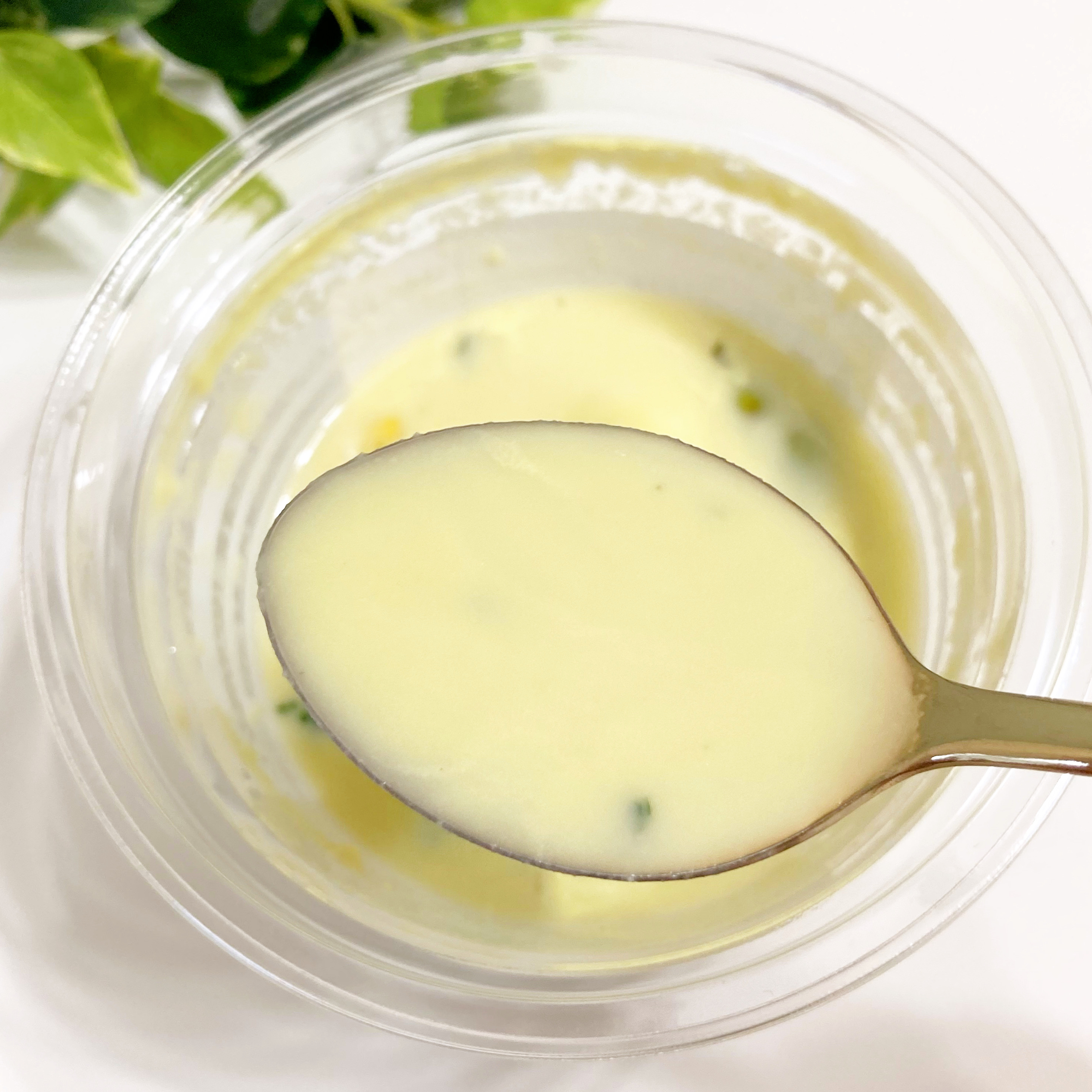 FamilyMart(ファミリーマート)のおすすめ商品「冷たいスープ コーンとえだまめ」