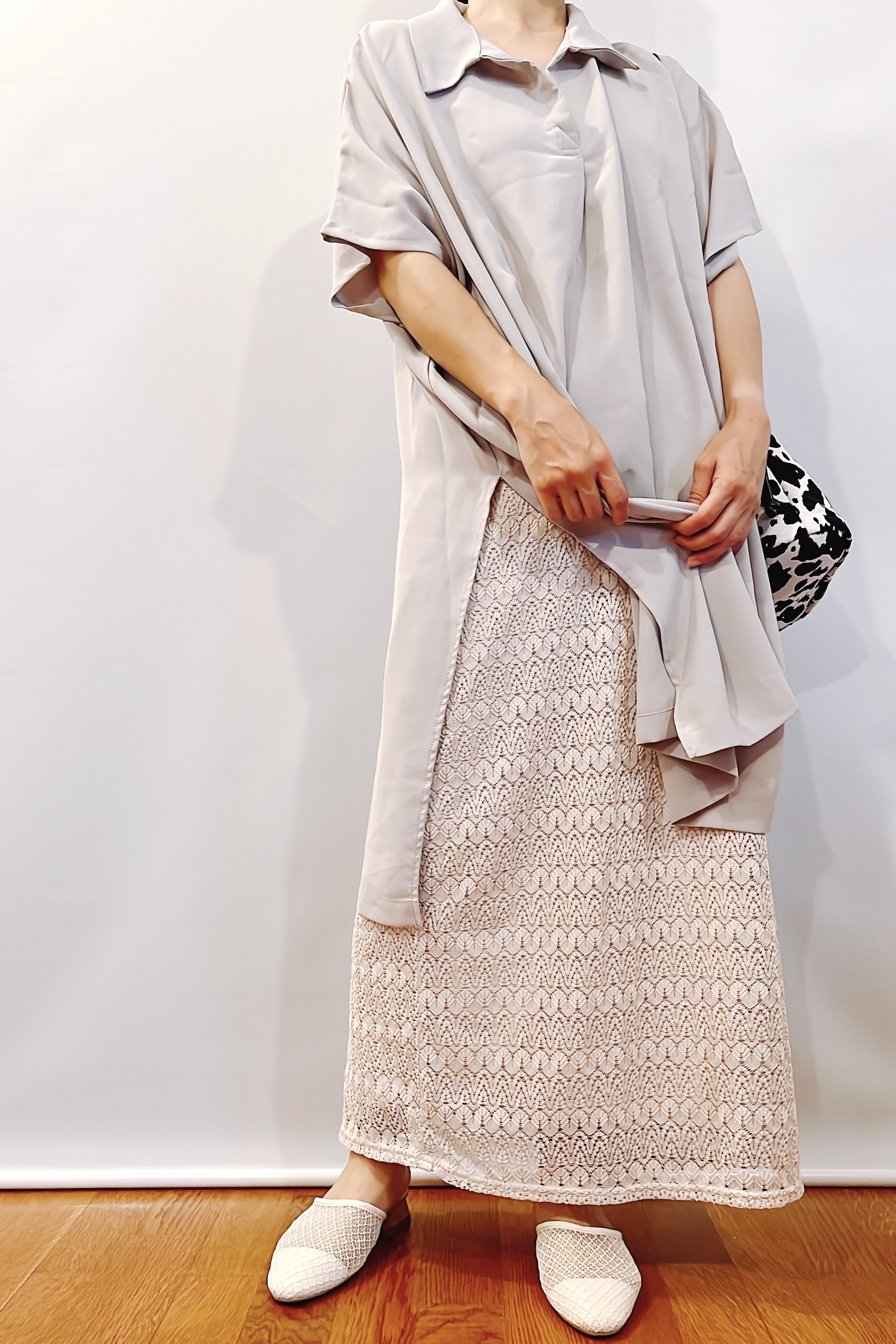 しまむらのおすすめファッションアイテム「レースナロースカート」