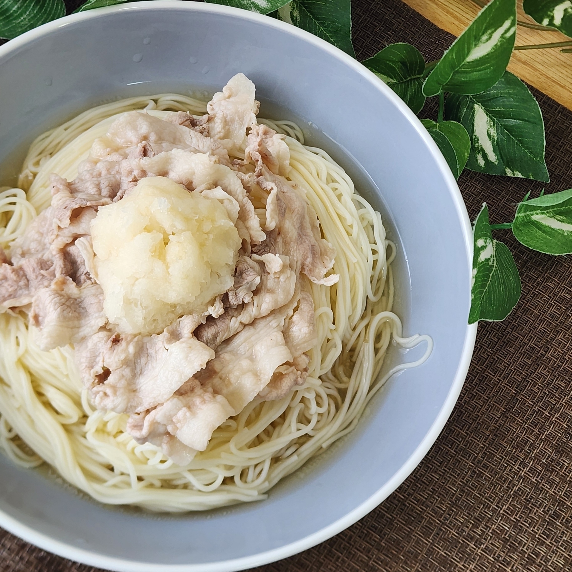 カルディで話題の《レモンめんつゆ》を実食レビュー！アレンジ次第でめっちゃ万能でした。「ハマる人はすっげーハマる」「買いだめしてる」